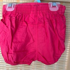 MINT 18-24M Girls Shorts Clean Smoke Free Home